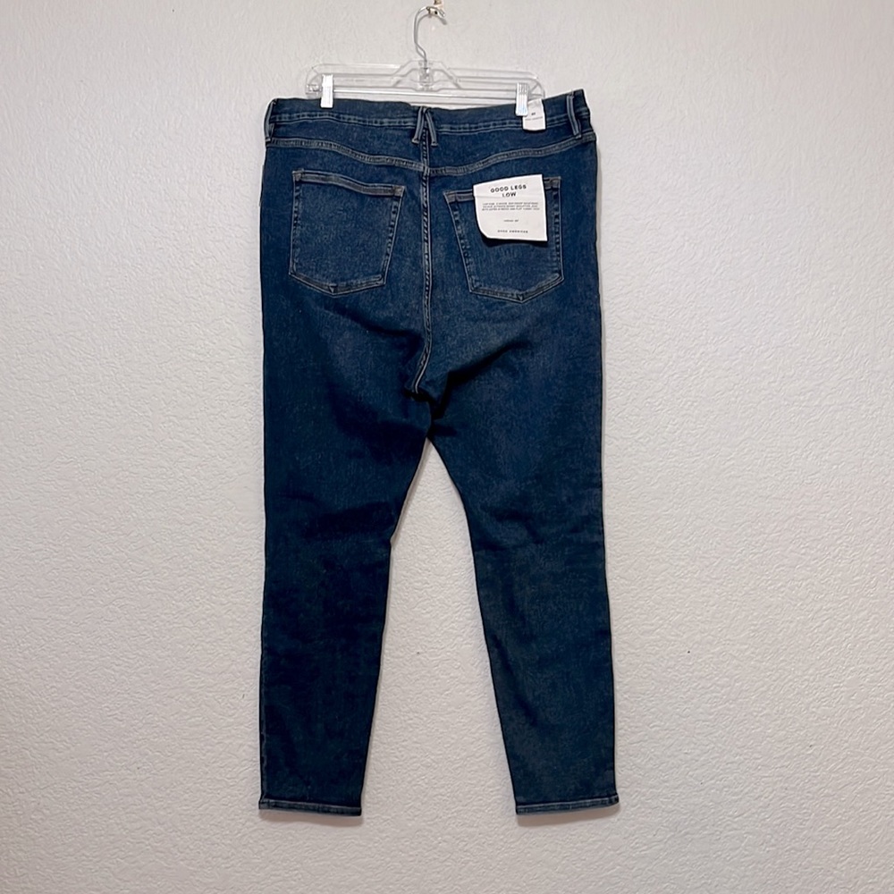 Good American Good Legs Low Skinny Jean - Picture 7 of 15